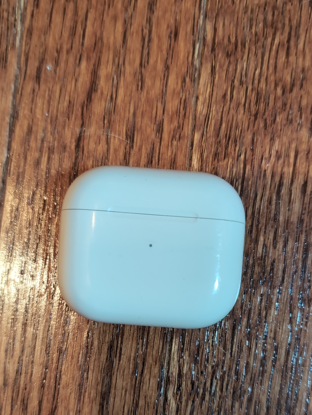 Apple Wireless Earbuds Charging Case 3rd Gen in White